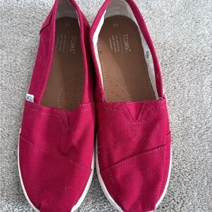 TOMS Vibrant Red Canvas Slip-Ons